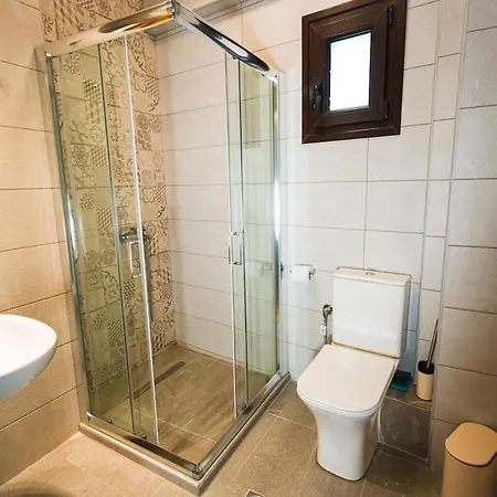 New 98m2 Flat With Sea View And Parking Spot *