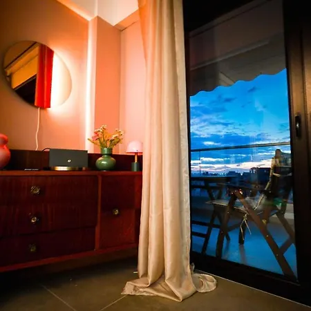 New 98m2 Flat With Sea View And Parking Spot Apartment *